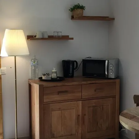 La Chouette Bed & Breakfast *